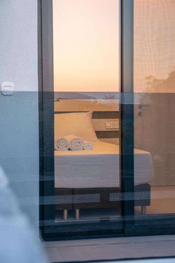 Sithoniars Melora Luxury Apartment 니키티 외부 사진